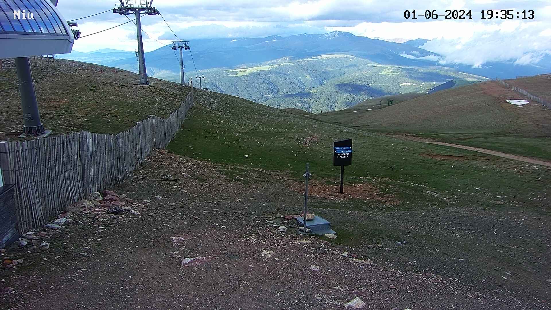 La Molina webcam - Niu de l'Àliga mountain refuge